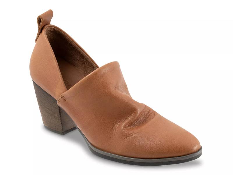 Kesia Pump