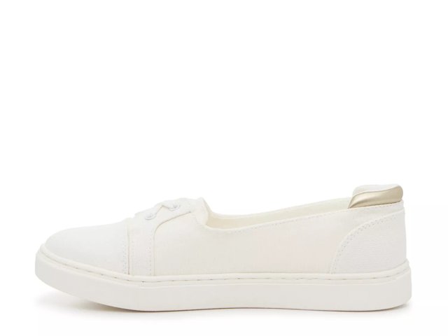 Not rated slip on sneakers new arrivals