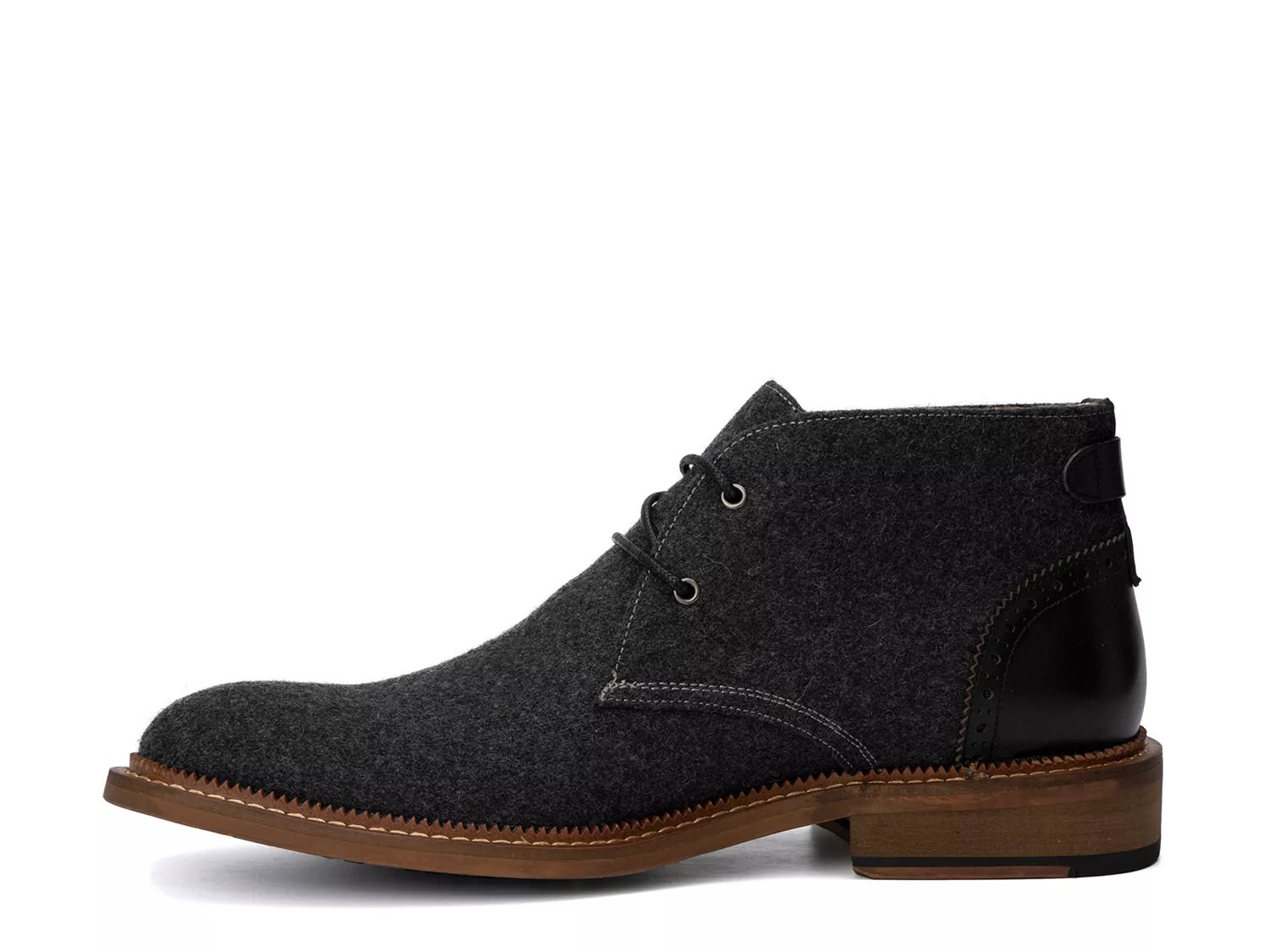 Kenneth Chukka Boot