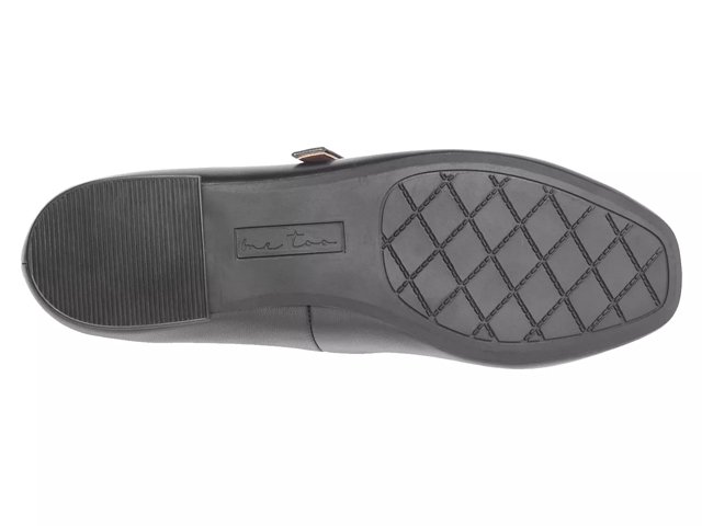 Me too flats dsw sales