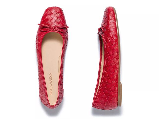 Red flats dsw store