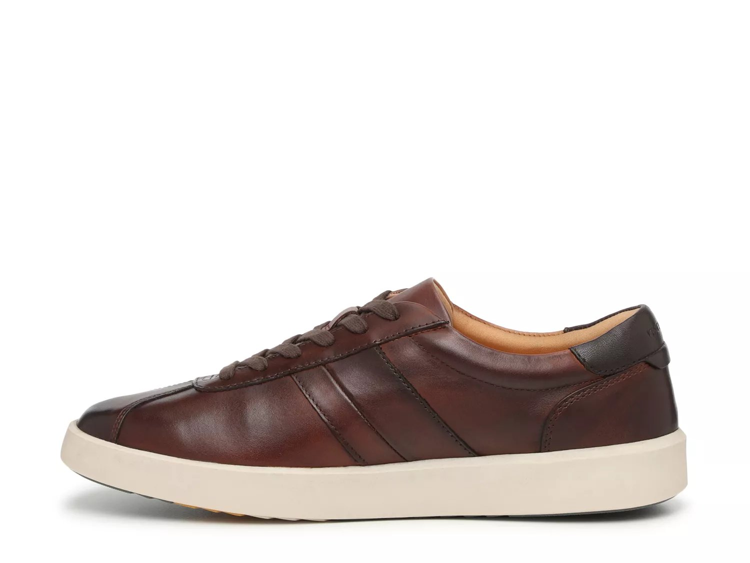 Neela Sneaker