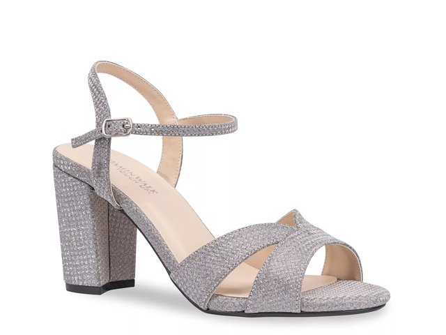 Touch Ups by Benjamin Walk Riley Sandal