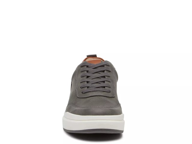 Tahjj Sneaker - Men's