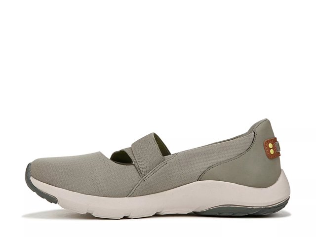 ryka slip on