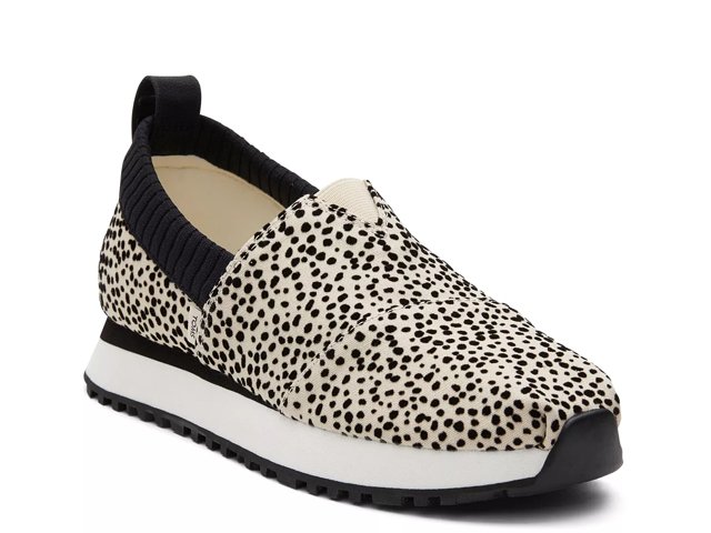 Slip on cheap sneakers toms