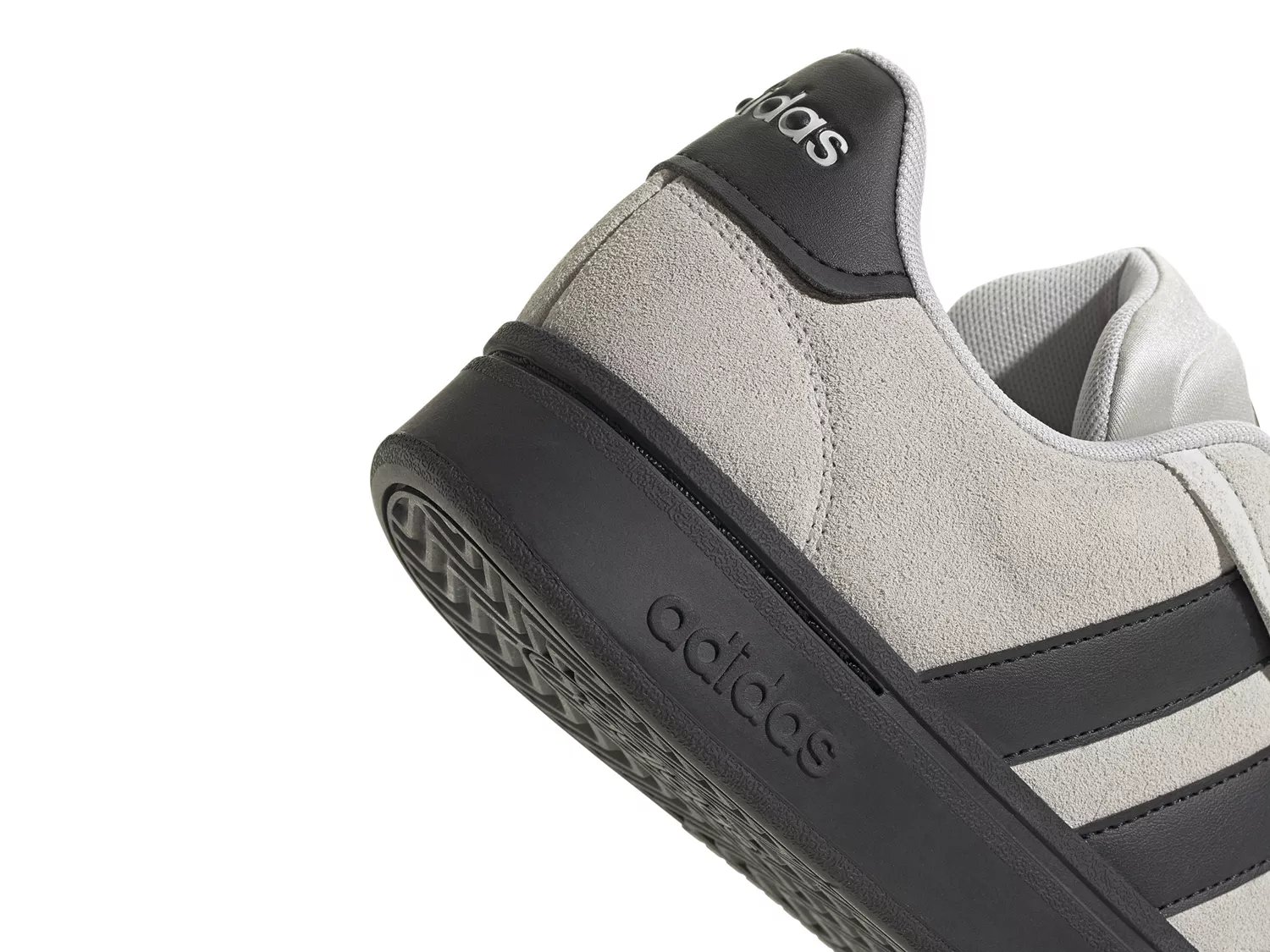 Grand Court Alpha 00s Sneaker