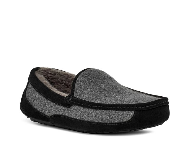 UGG Ascot II Slipper Free Shipping DSW