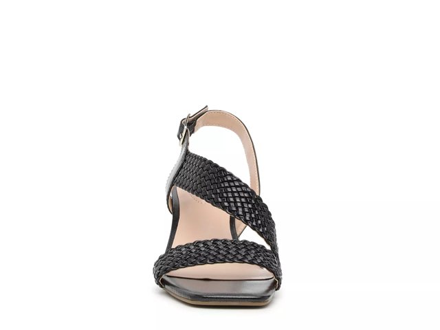 Bandolino best sale sandals dsw