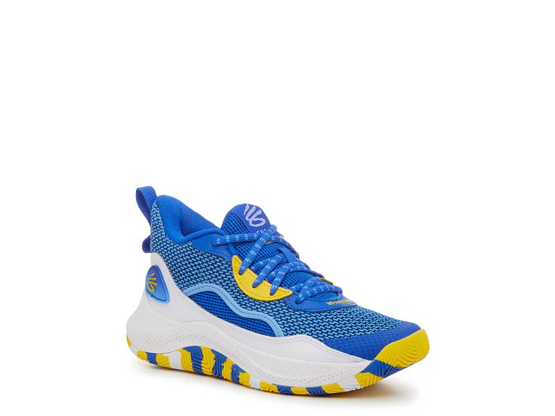 Kids basketball shoes clearance clearance