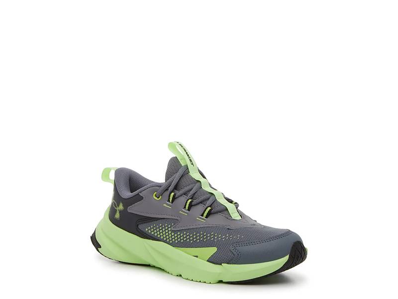 Boys clearance under armour shoes hotsell