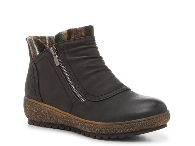 Tracie Bootie