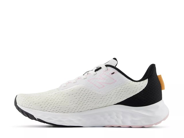 New Balance Women s Fresh Foam Arishi V4 Running Shoe WARISYW4 White 9.5