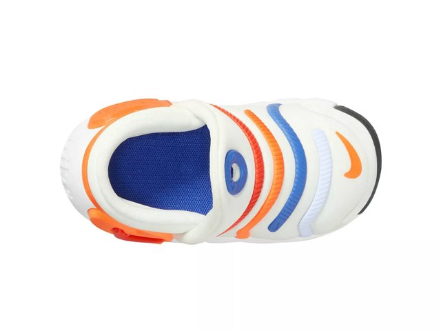 Dynamo free sneaker sales