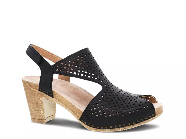 Clarks valarie mindi block heel sandal new arrivals