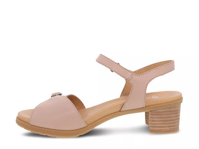 Low heel hot sale dansko sandals