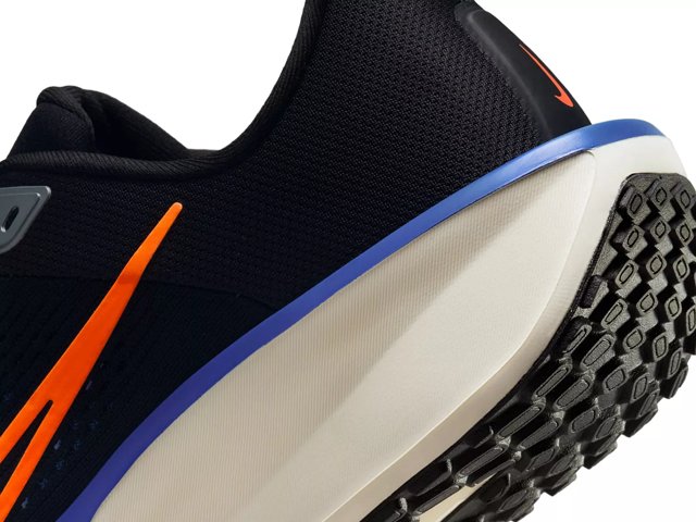 Nike Quest 6 Running Shoe Men s Free Shipping DSW