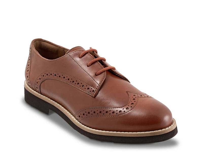 Shop Women s Wide Comfort Oxfords DSW
