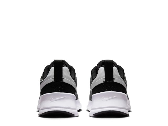 Air Nuaxis Running Shoe - Men's