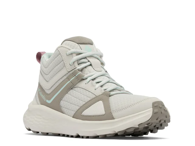 Columbia mid hiking boots store