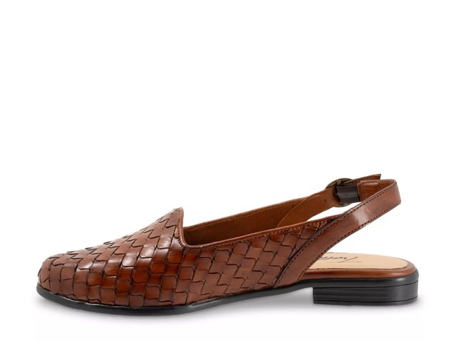 Trotters Lea Flat - Free Shipping | DSW