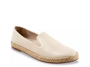 Womens Bella Vita Hathaway Solid Knit Fabric shops Loafers