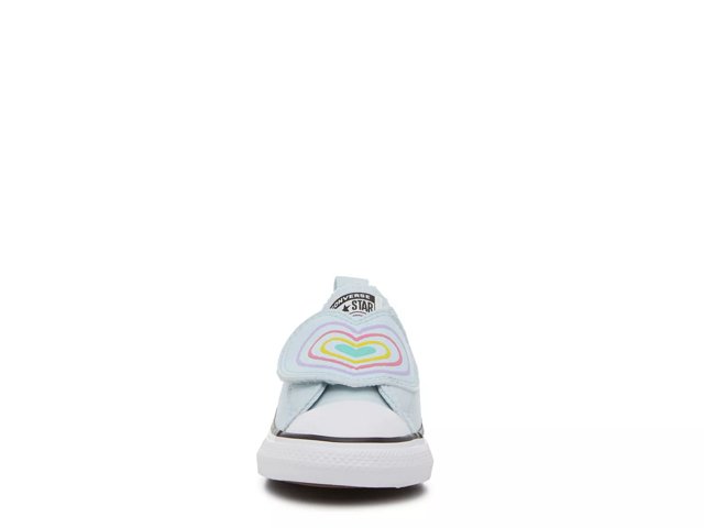 Converse Chuck Taylor All Star Heart Strap Sneaker Kids