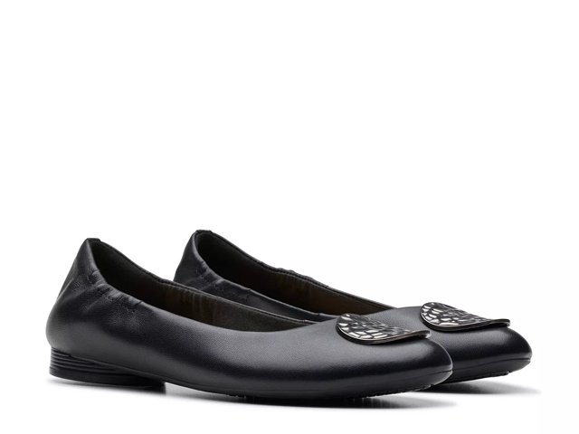 Clarks Loreliegh Ave Ballet Flat