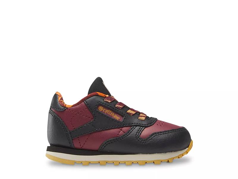 Burgundy hot sale kids sneakers