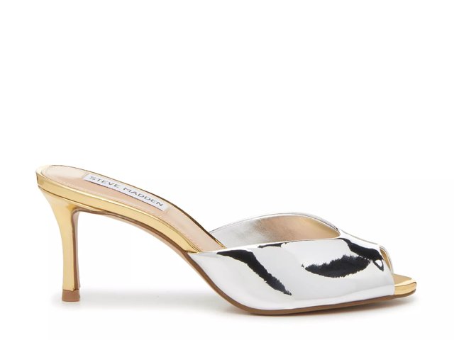Steve Madden Riveting Sandal