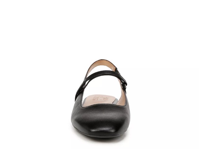 Naturalizer erica flats top