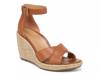 Vince camuto mariena flatform on sale sandals