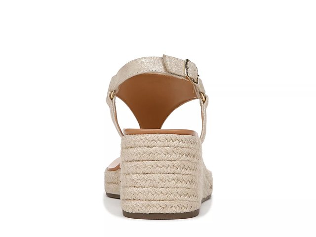 Vionic kirra sandal black hot sale