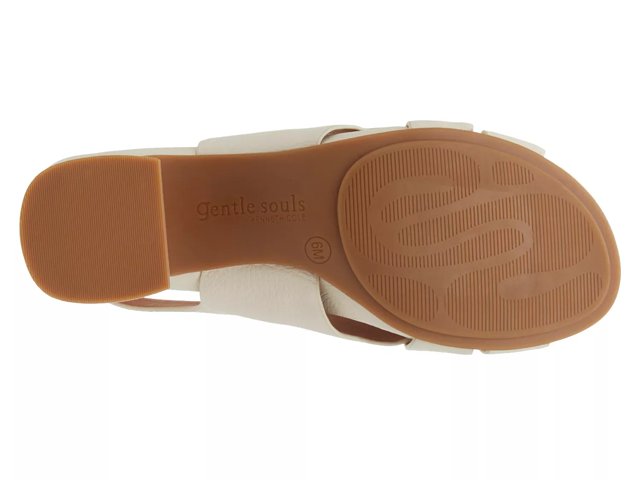 Dsw gentle souls online