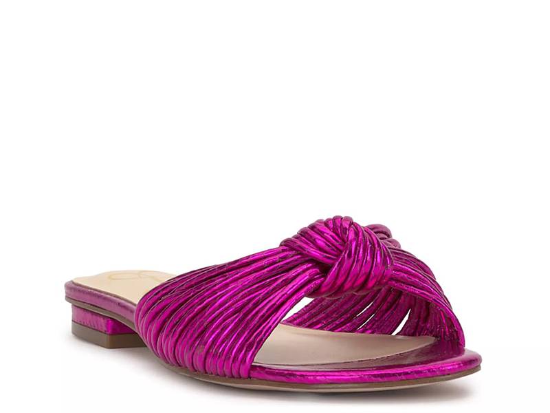 Jessica simpson flip discount flops