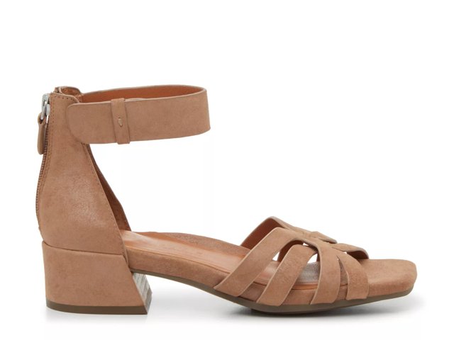 Gentle souls on sale sandals