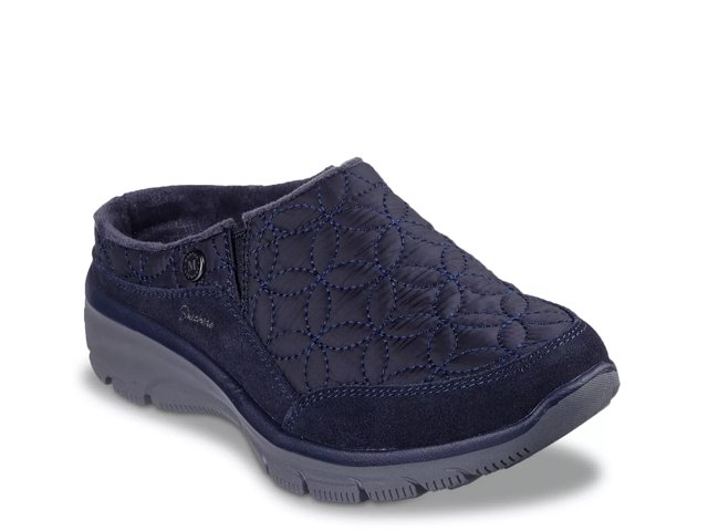 Skechers Women s Martha Stewart Easy Going Puffer Road Mule Navy 6
