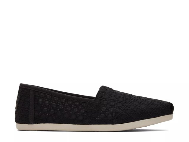 Black arrow embroidered mesh women's classics store