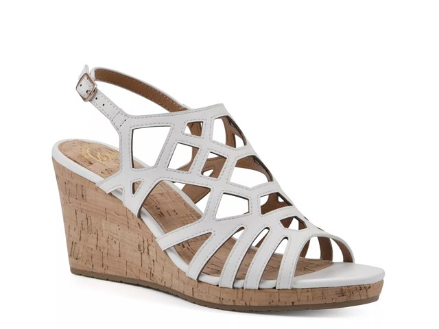 White summer wedge sandals 2025
