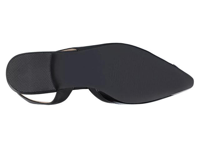 Journee Daphnne Flat - Free Shipping | DSW