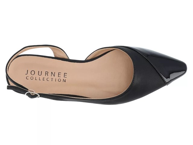 Journee Daphnne Flat - Free Shipping | DSW