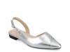 Journee Daphnne Flat - Free Shipping | DSW
