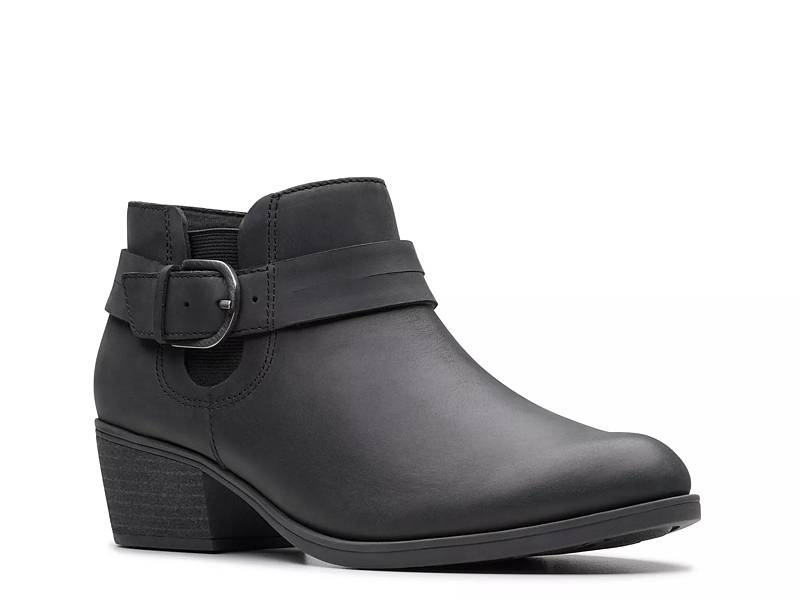 Dsw black short boots hotsell