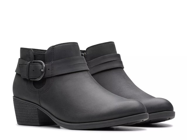 Clarks Charlten Rae Bootie
