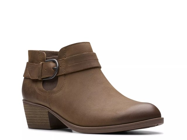 Clarks Charlten Rae Bootie