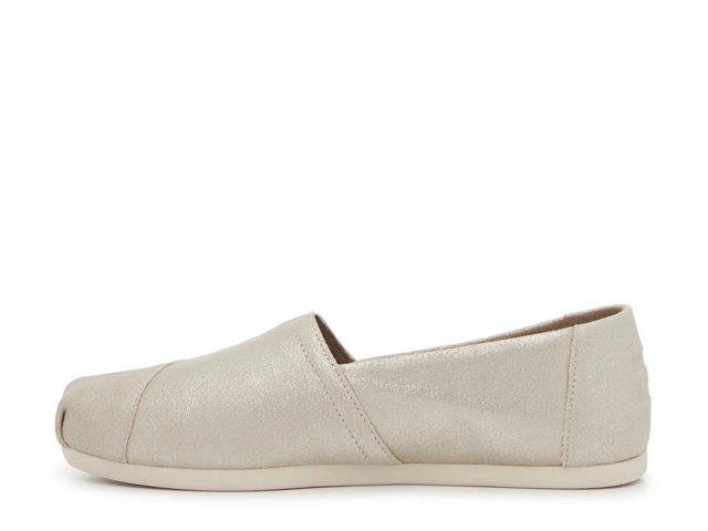 Toms metallic slip on outlet