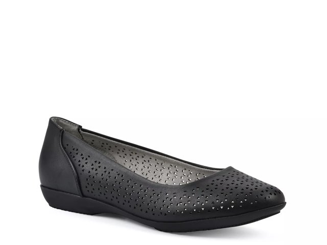 White mountain black flats best sale