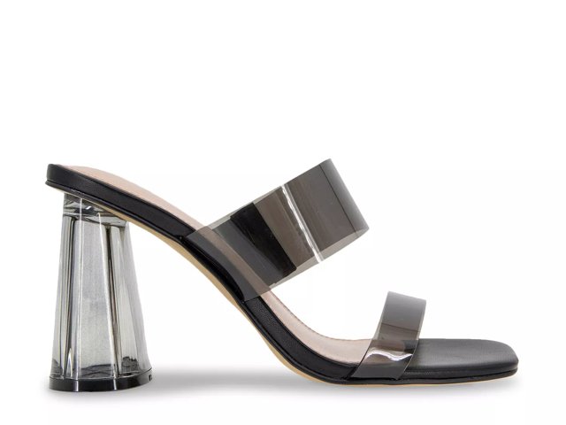 Parisa Sandal