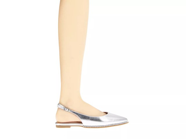 BCBGeneration Valerie Flat