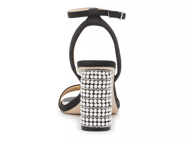 JESSICA SIMPSON*ビジュー*キラり*ブロックヒールサンダルShurah Jessica Simpson Shurah Sandal - Free Shipping | DSW